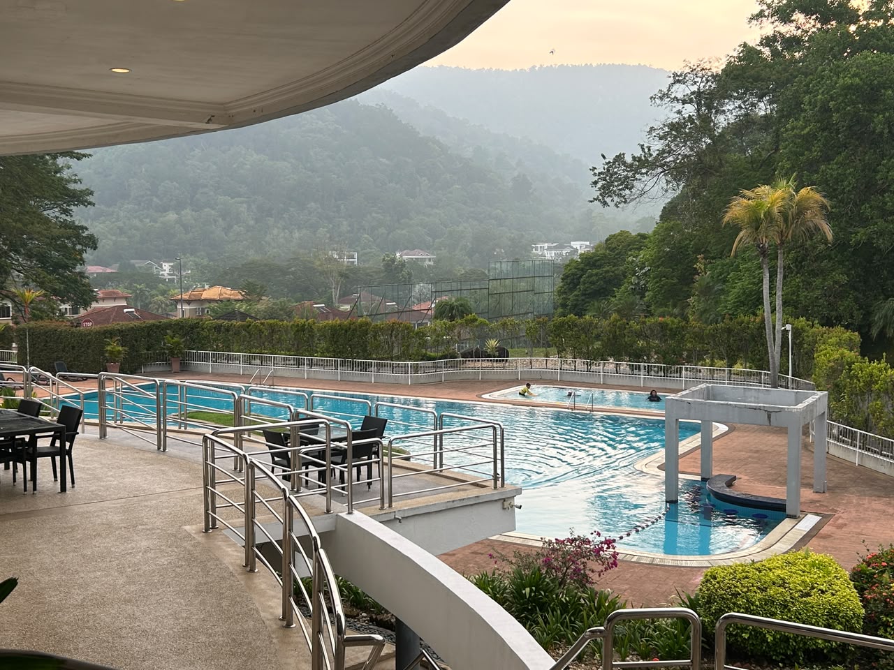 Meru Valley Club gallery photograph 3